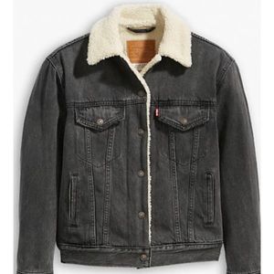 Levi’s Ex-Boyfriend Sherpa Jacket